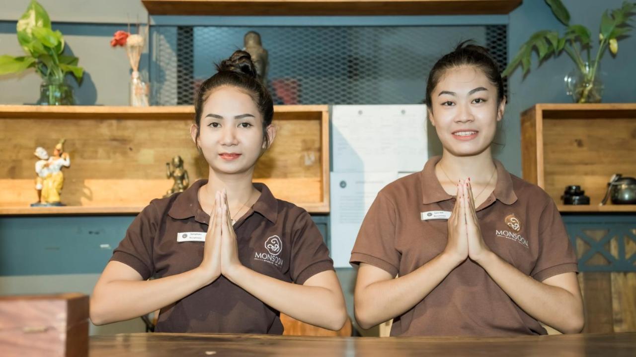 Monsoon Bassac Hotel Phnom Penh Exterior photo