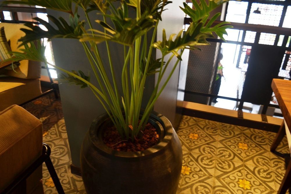 Monsoon Bassac Hotel Phnom Penh Exterior photo