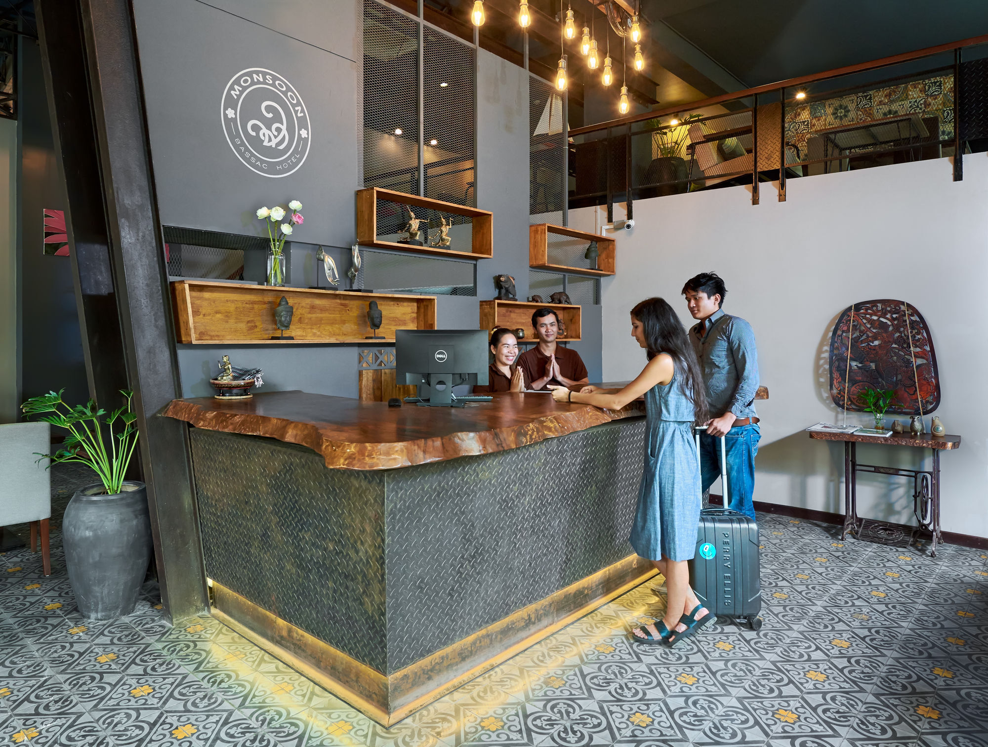 Monsoon Bassac Hotel Phnom Penh Exterior photo