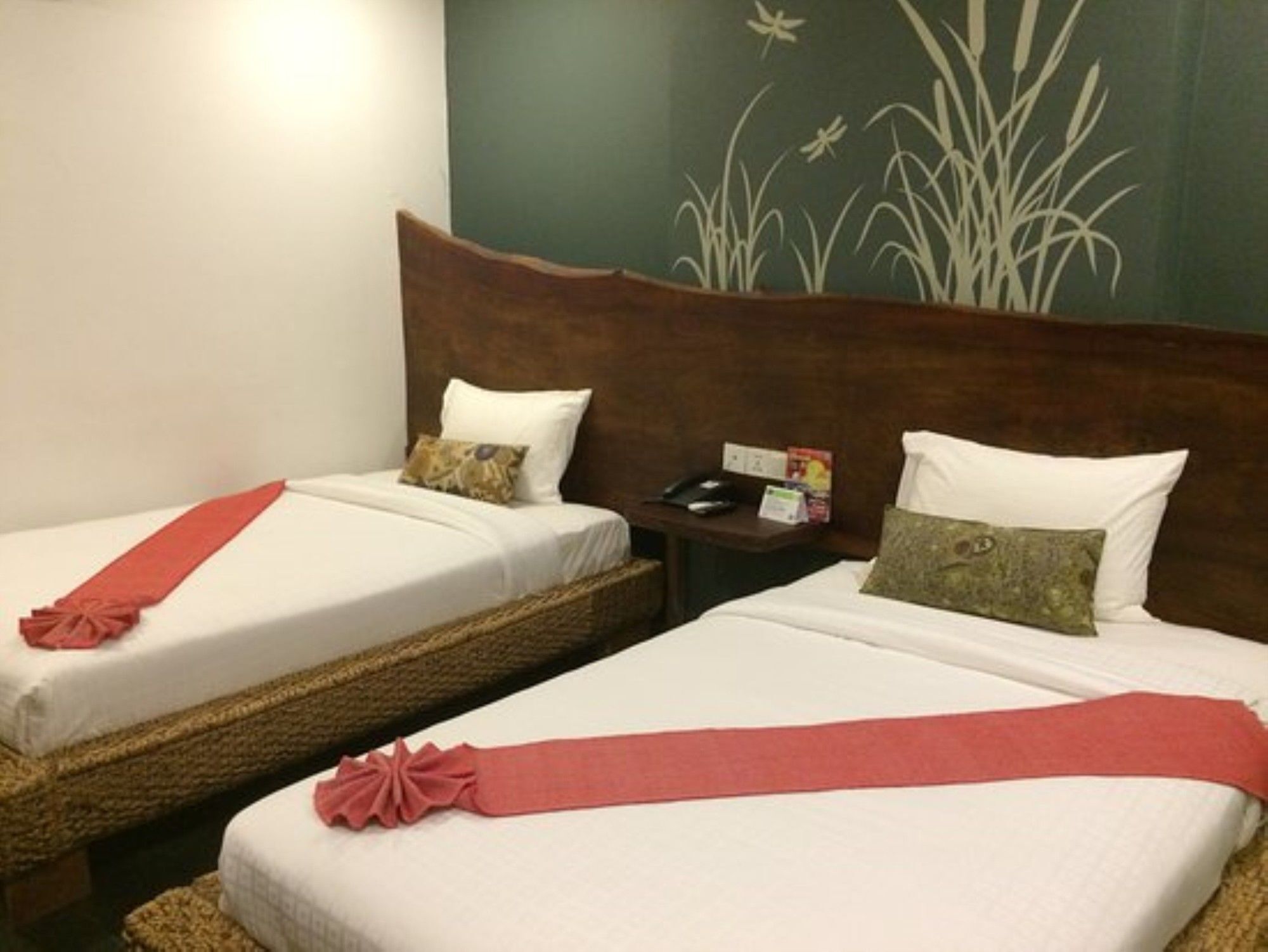 Monsoon Bassac Hotel Phnom Penh Exterior photo